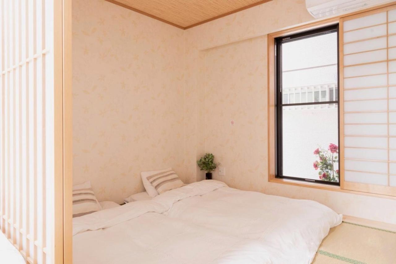 ホテルwakatsuki Osaka Bagian luar foto