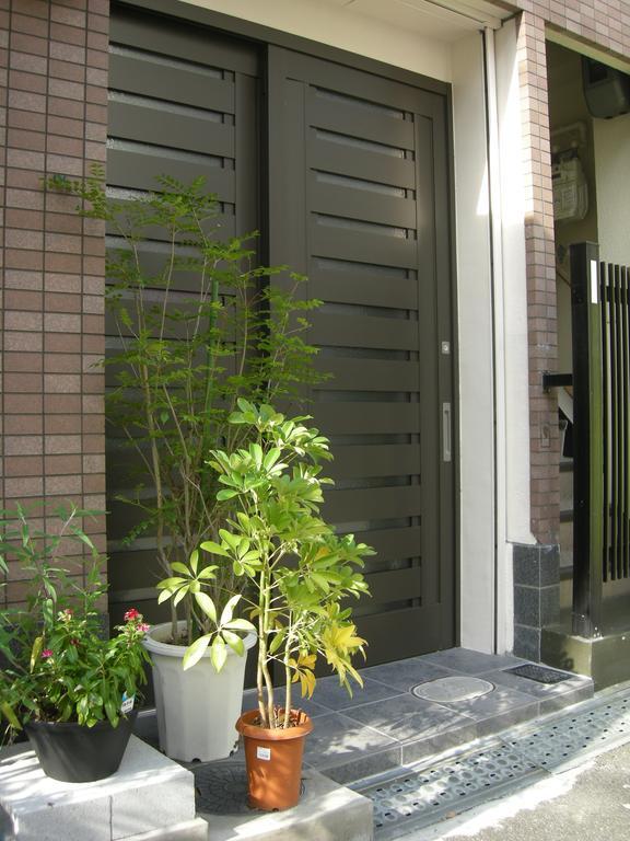 ホテルwakatsuki Osaka Bagian luar foto